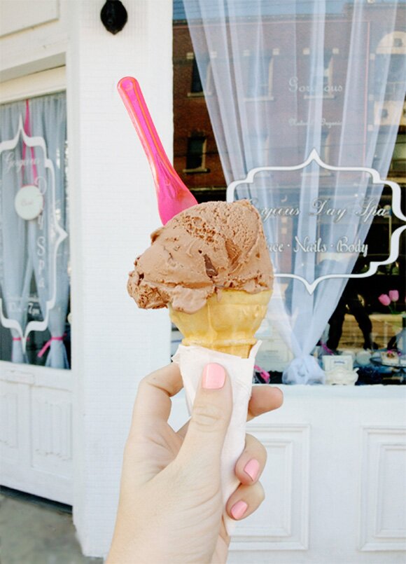 eds-ice-cream_lark-linen